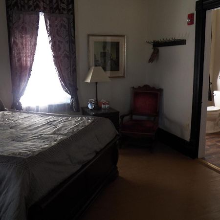 Grand Victorian Inn (Adults Only) Park City Habitación foto